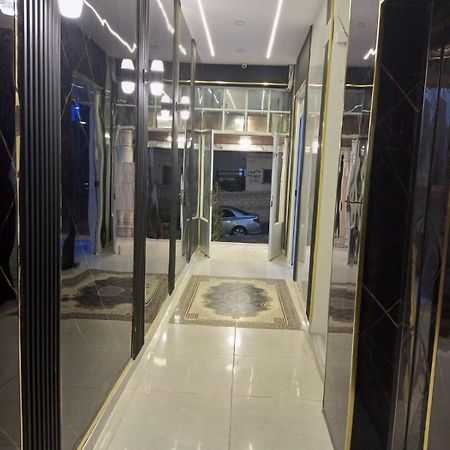 Al Seoudi Furnished Units Lägenhet Az Zarqa Exteriör bild