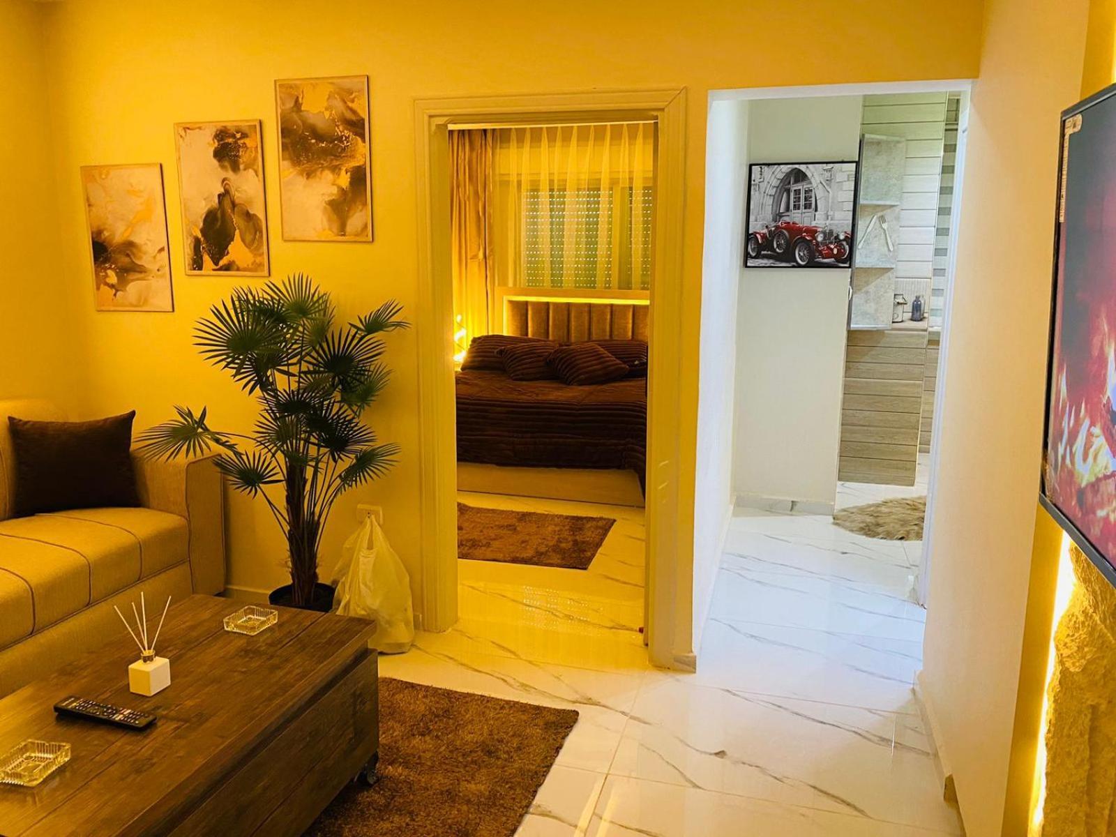 Al Seoudi Furnished Units Lägenhet Az Zarqa Rum bild